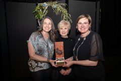 AWARD-WINNERS035